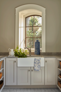 arched window and custom molding